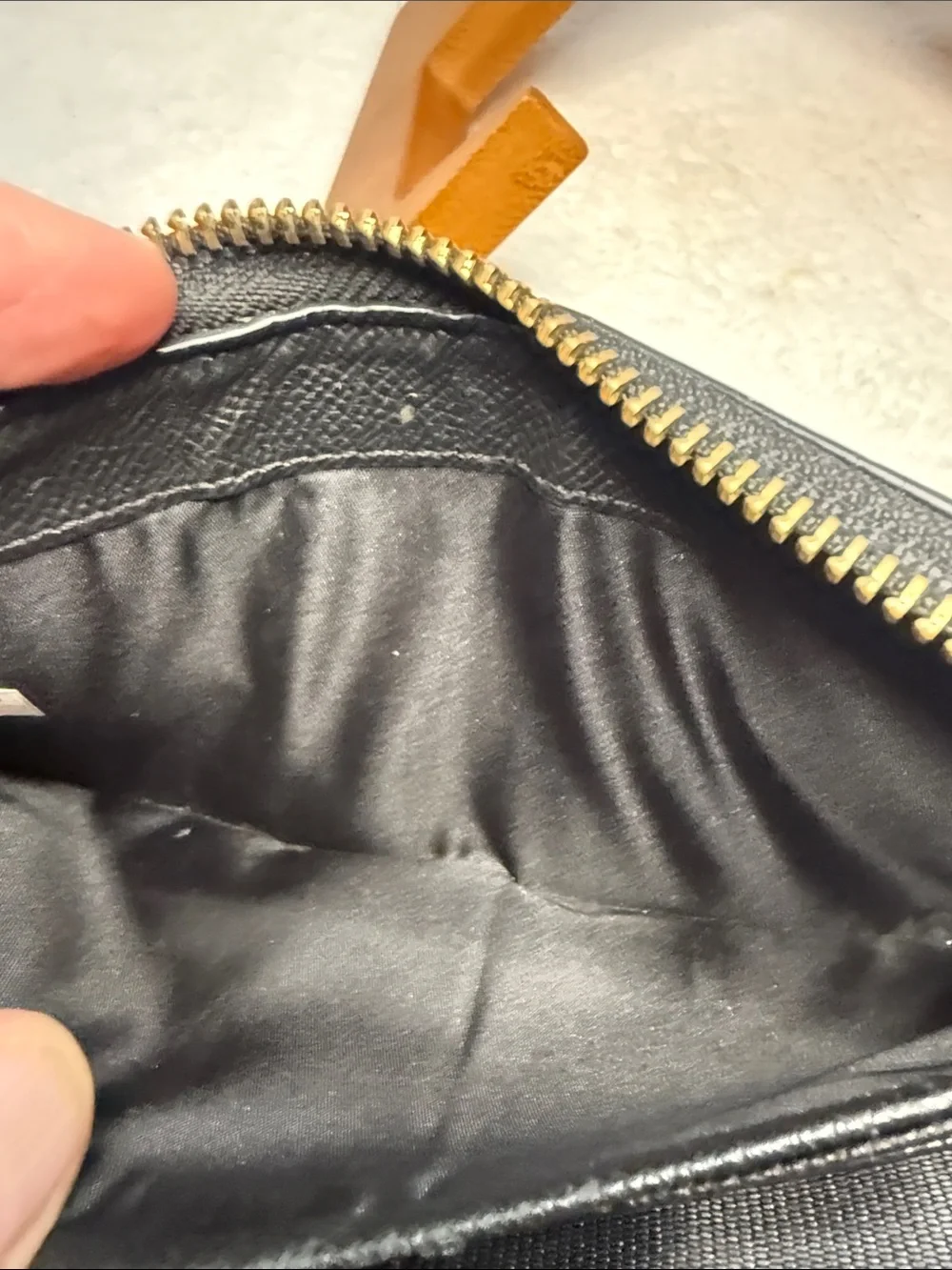 Coach Tan Black Leather Zip Wallet with Logo Plaque